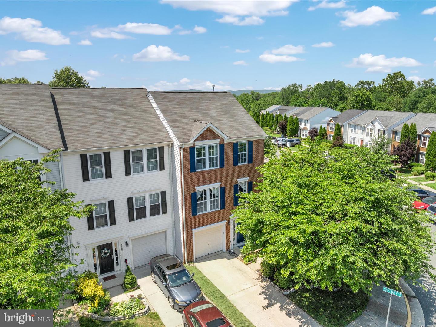 7100 WHEELING WAY, GAINESVILLE, Virginia 20155, 3 Bedrooms Bedrooms, ,2 BathroomsBathrooms,Residential,For sale,7100 WHEELING WAY,VAPW2098730 MLS # VAPW2098730