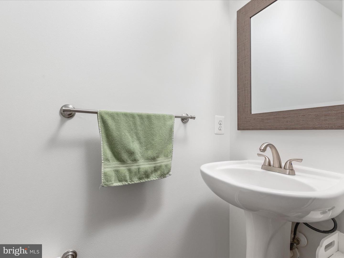 7100 WHEELING WAY, GAINESVILLE, Virginia 20155, 3 Bedrooms Bedrooms, ,2 BathroomsBathrooms,Residential,For sale,7100 WHEELING WAY,VAPW2098730 MLS # VAPW2098730