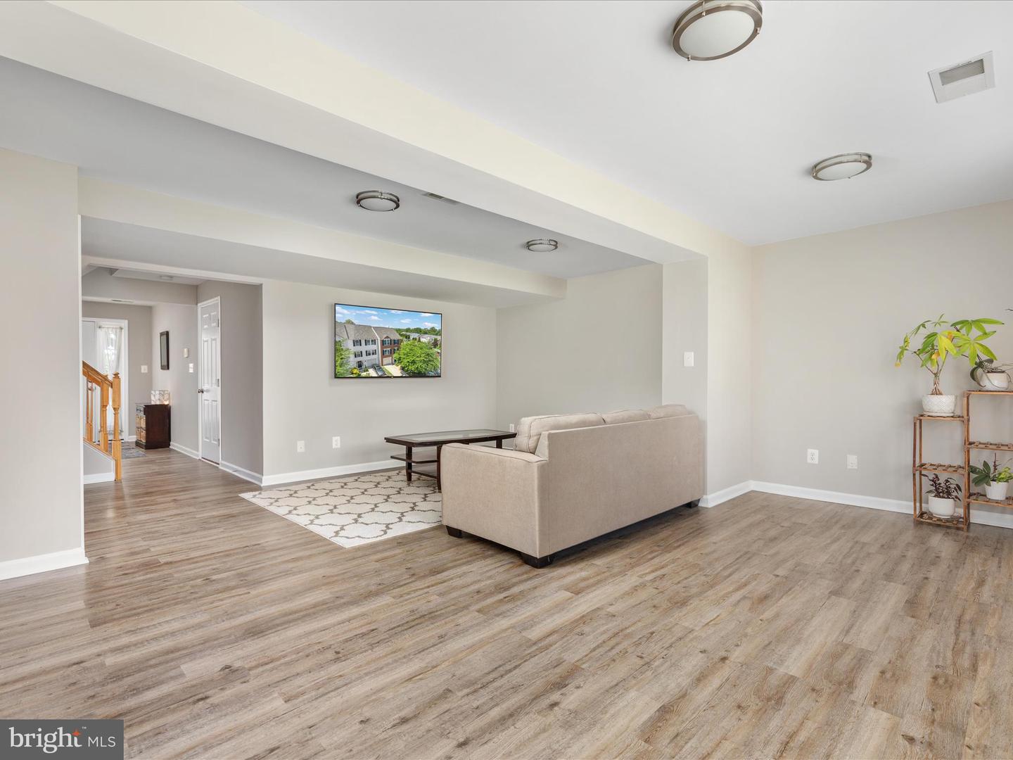 7100 WHEELING WAY, GAINESVILLE, Virginia 20155, 3 Bedrooms Bedrooms, ,2 BathroomsBathrooms,Residential,For sale,7100 WHEELING WAY,VAPW2098730 MLS # VAPW2098730