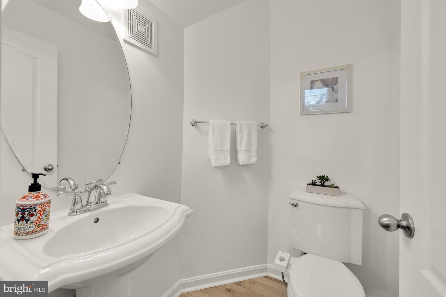 4963 6TH ST NE, WASHINGTON, District Of Columbia 20017, 4 Bedrooms Bedrooms, ,3 BathroomsBathrooms,Residential,For sale,4963 6TH ST NE,DCDC2209418 MLS # DCDC2209418
