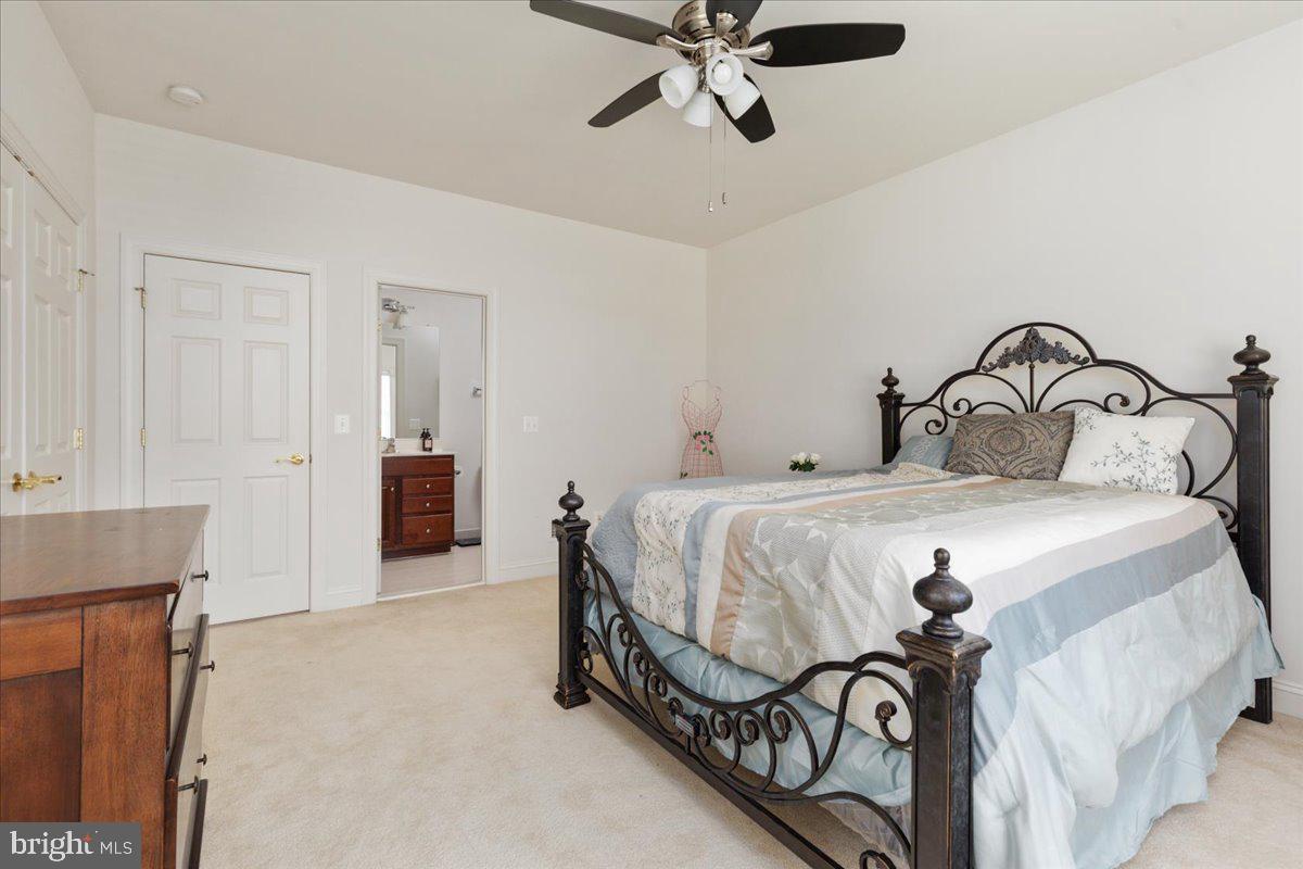 519 CARDINAL LN, WARRENTON, Virginia 20186, 4 Bedrooms Bedrooms, ,4 BathroomsBathrooms,Residential,For sale,519 CARDINAL LN,VAFQ2017372 MLS # VAFQ2017372