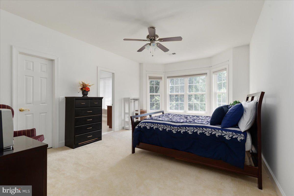 519 CARDINAL LN, WARRENTON, Virginia 20186, 4 Bedrooms Bedrooms, ,4 BathroomsBathrooms,Residential,For sale,519 CARDINAL LN,VAFQ2017372 MLS # VAFQ2017372