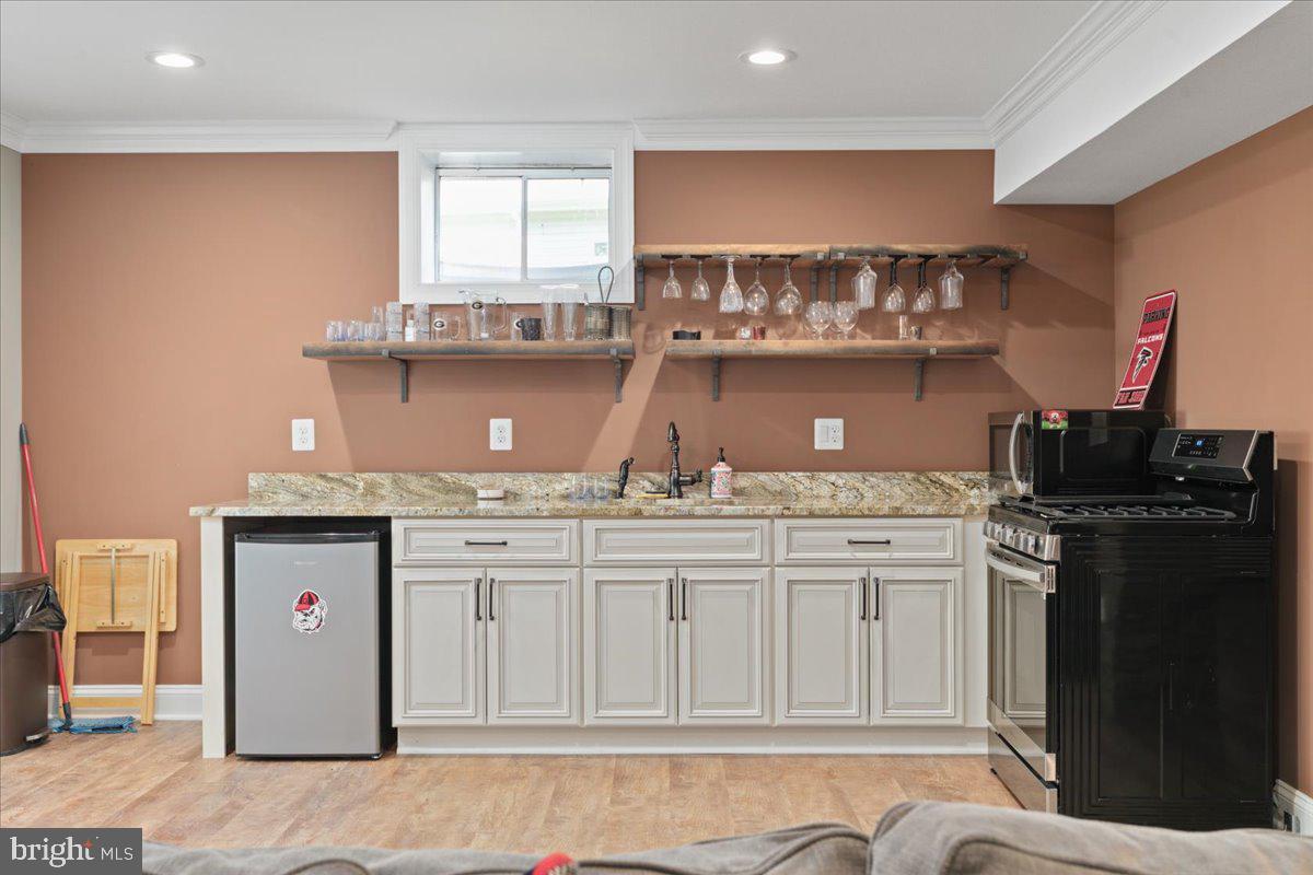 519 CARDINAL LN, WARRENTON, Virginia 20186, 4 Bedrooms Bedrooms, ,4 BathroomsBathrooms,Residential,For sale,519 CARDINAL LN,VAFQ2017372 MLS # VAFQ2017372