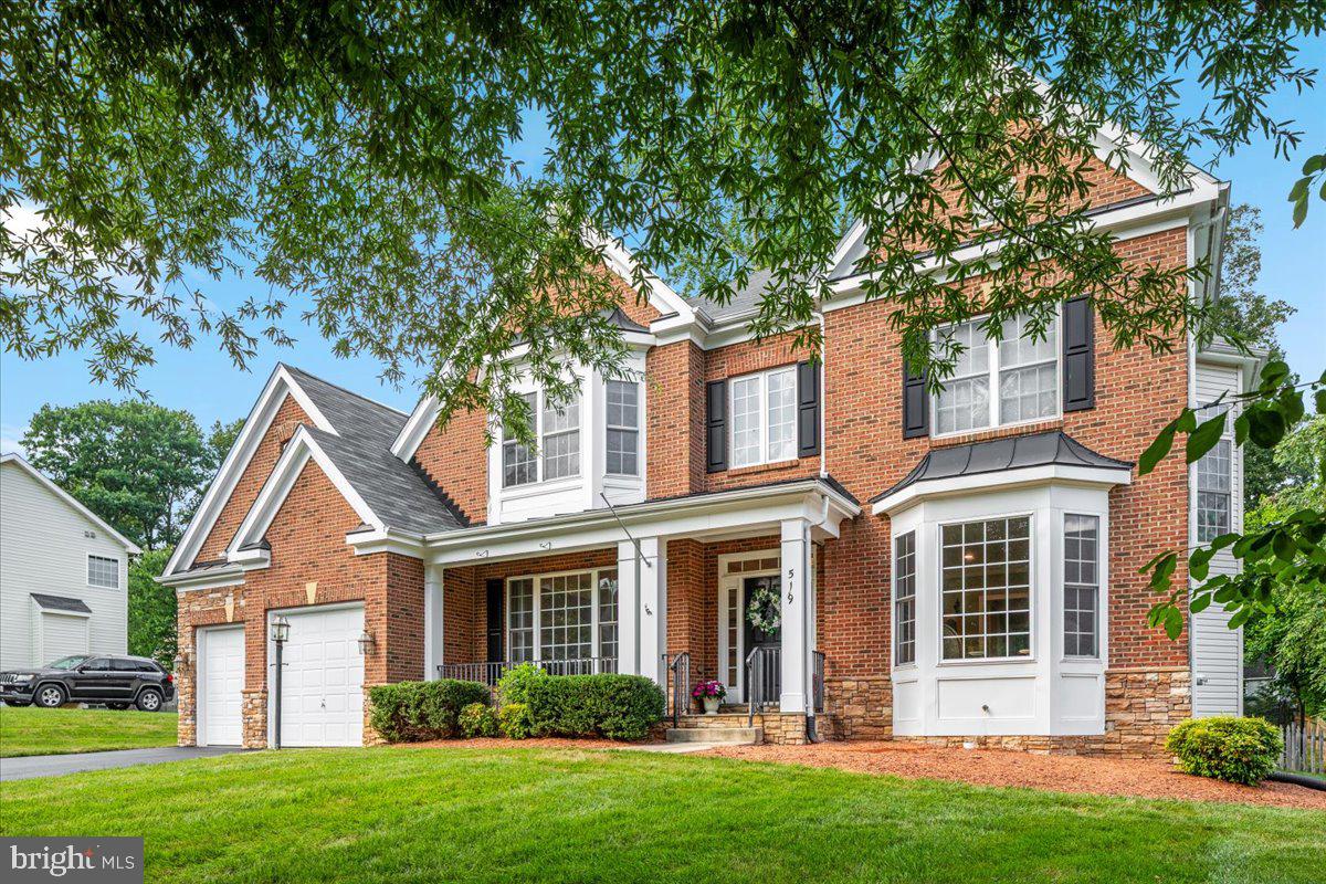 519 CARDINAL LN, WARRENTON, Virginia 20186, 4 Bedrooms Bedrooms, ,4 BathroomsBathrooms,Residential,For sale,519 CARDINAL LN,VAFQ2017372 MLS # VAFQ2017372