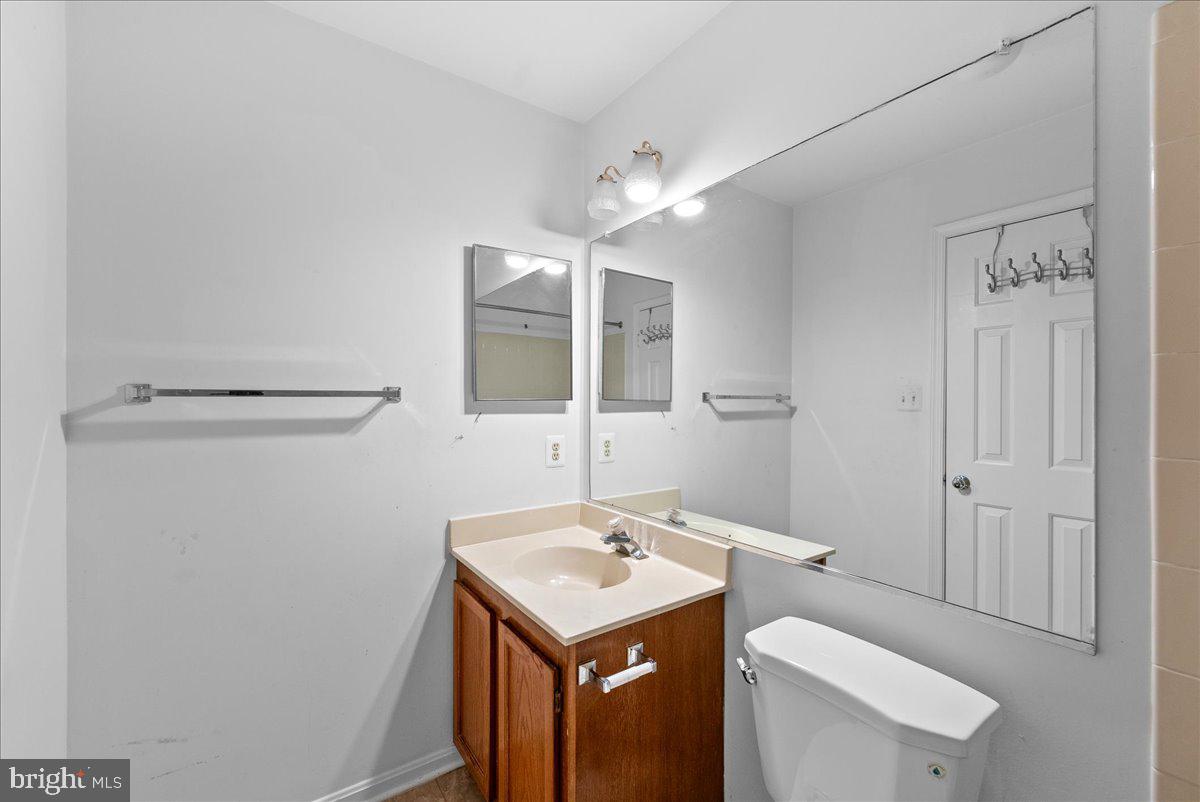 1003 SMARTTS LN NE, LEESBURG, Virginia 20176, 3 Bedrooms Bedrooms, ,2 BathroomsBathrooms,Residential,For sale,1003 SMARTTS LN NE,VALO2101532 MLS # VALO2101532