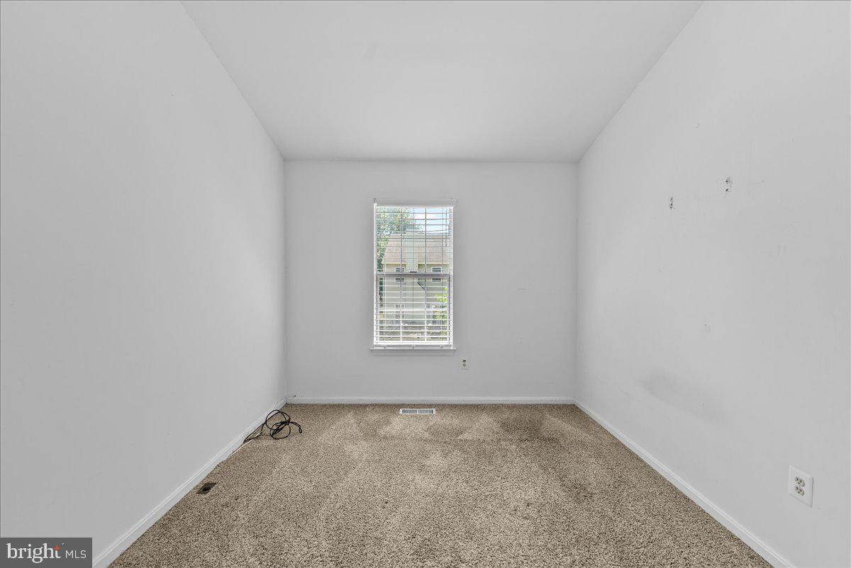 1003 SMARTTS LN NE, LEESBURG, Virginia 20176, 3 Bedrooms Bedrooms, ,2 BathroomsBathrooms,Residential,For sale,1003 SMARTTS LN NE,VALO2101532 MLS # VALO2101532