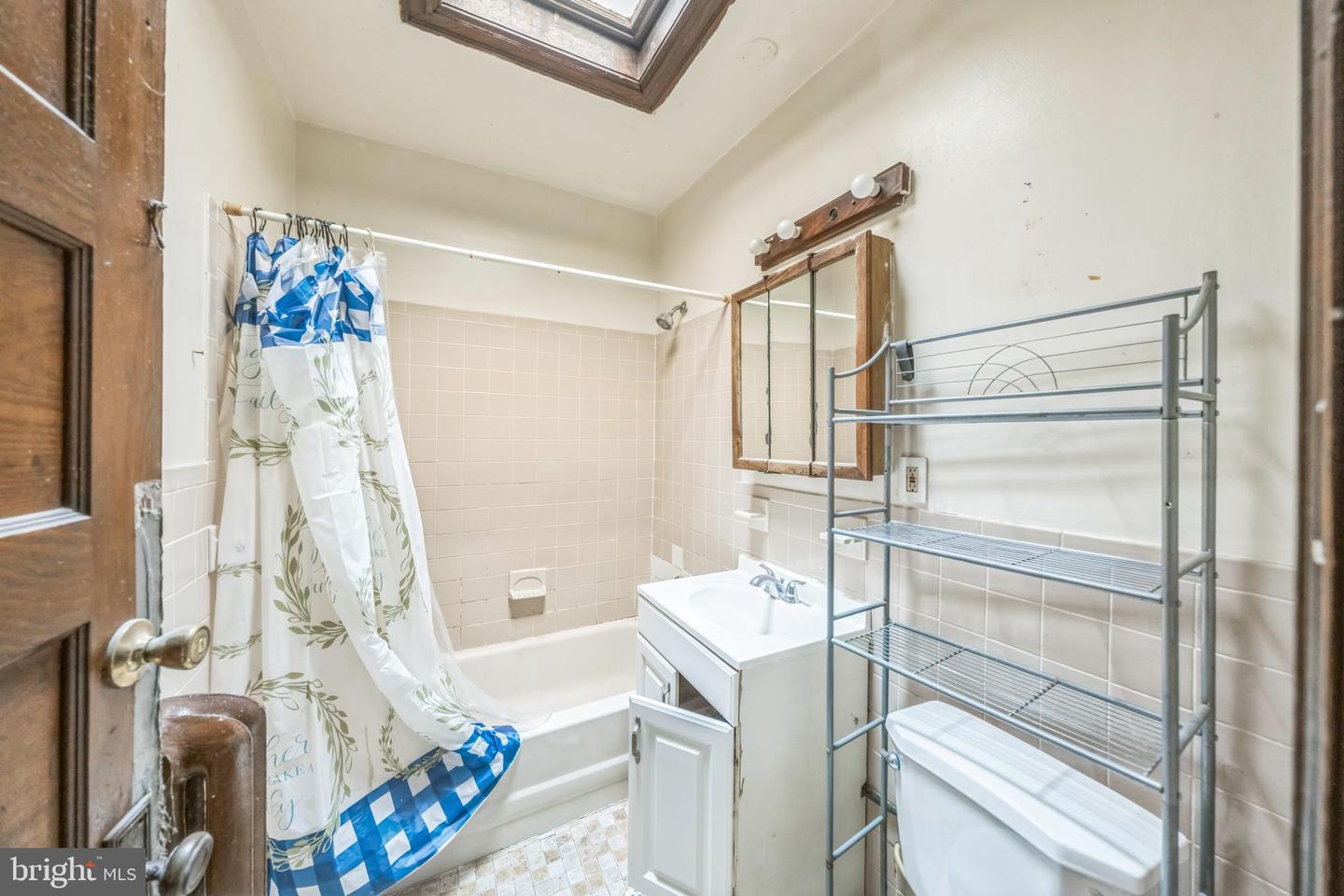 1210 INGRAHAM ST NW, WASHINGTON, District Of Columbia 20011, 5 Bedrooms Bedrooms, ,2 BathroomsBathrooms,Residential,For sale,1210 INGRAHAM ST NW,DCDC2209640 MLS # DCDC2209640