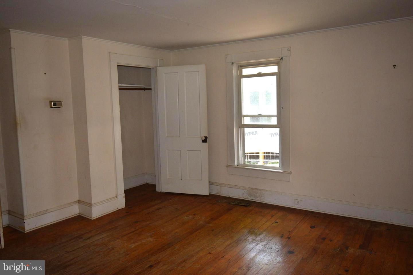 345 SHAFFER ST, WOODSTOCK, Virginia 22664, 2 Bedrooms Bedrooms, ,2 BathroomsBathrooms,Residential,For sale,345 SHAFFER ST,VASH2011958 MLS # VASH2011958