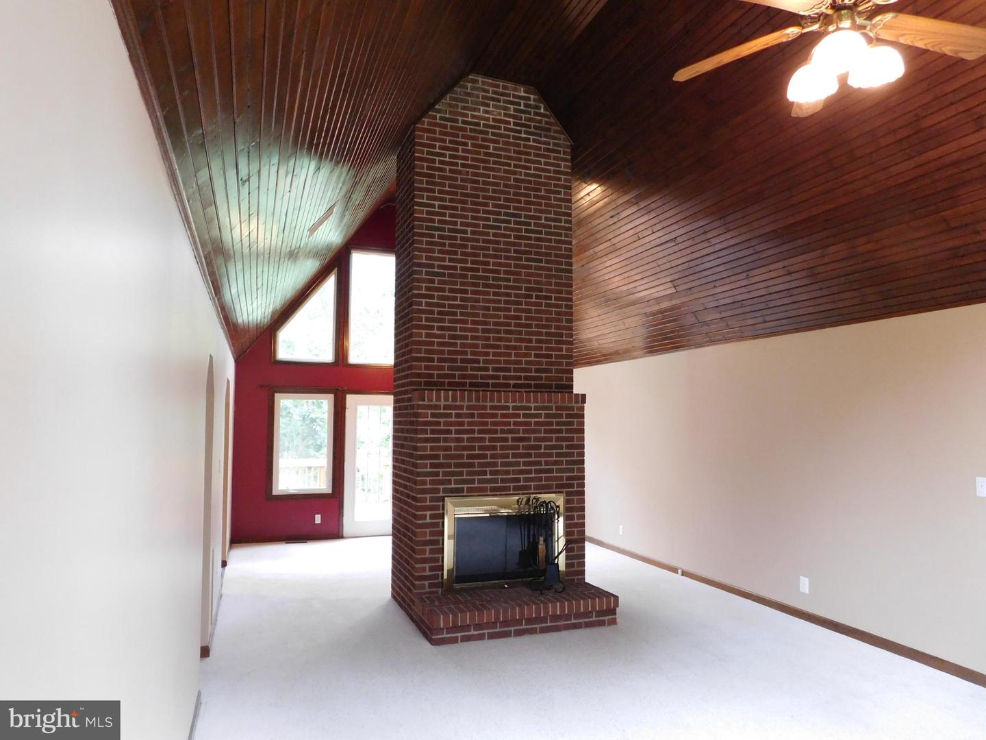 201 BULKHEAD CV, STAFFORD, Virginia 22554, 4 Bedrooms Bedrooms, ,3 BathroomsBathrooms,Residential,For sale,201 BULKHEAD CV,VAST2040652 MLS # VAST2040652