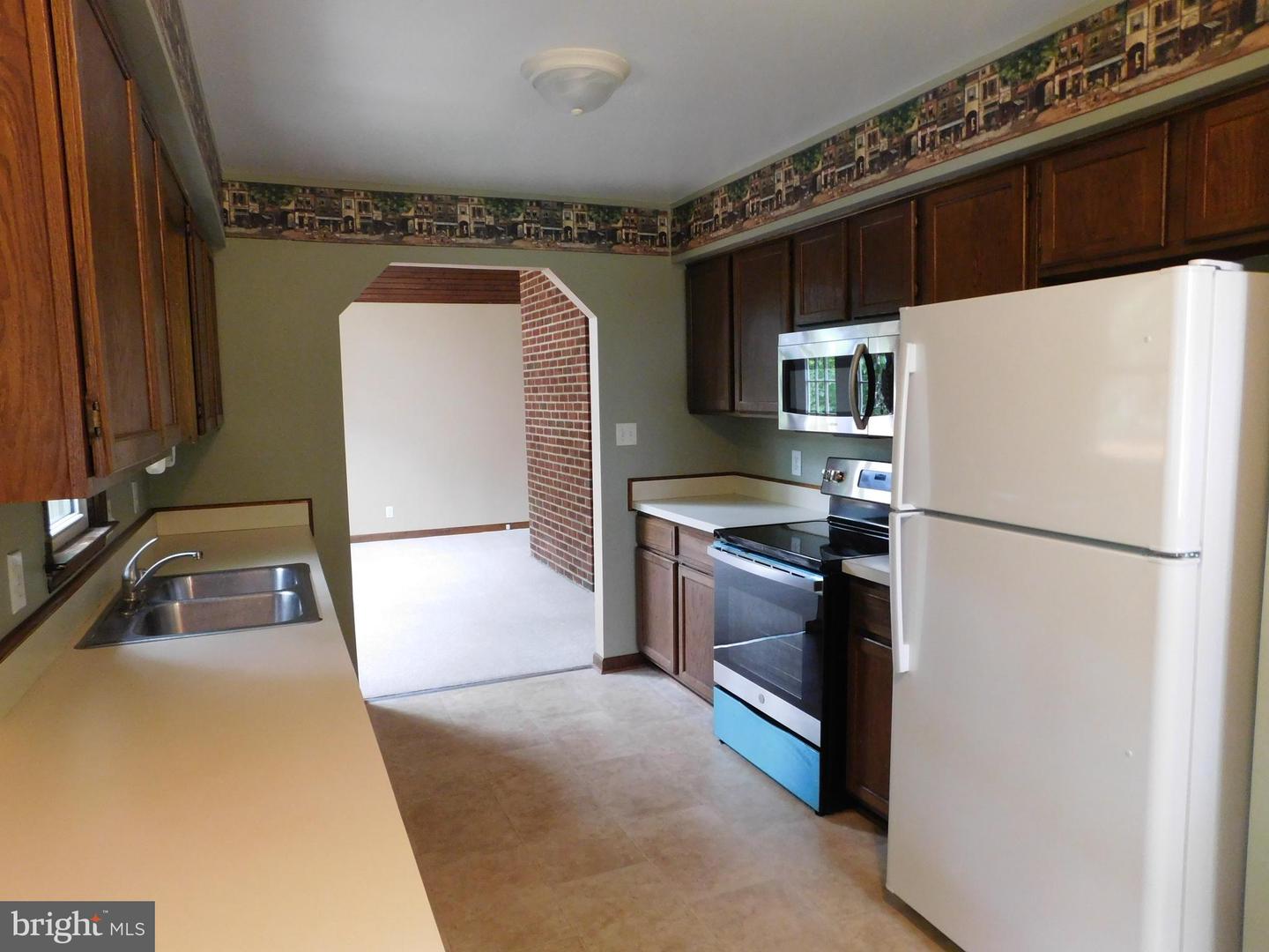 201 BULKHEAD CV, STAFFORD, Virginia 22554, 4 Bedrooms Bedrooms, ,3 BathroomsBathrooms,Residential,For sale,201 BULKHEAD CV,VAST2040652 MLS # VAST2040652