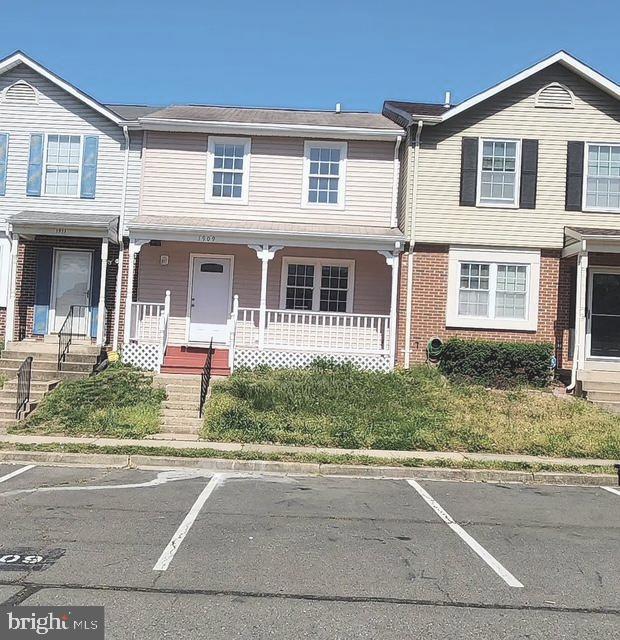 1909 FORT MONROE CT, DUMFRIES, Virginia 22026, 3 Bedrooms Bedrooms, ,1 BathroomBathrooms,Residential,For sale,1909 FORT MONROE CT,VAPW2098922 MLS # VAPW2098922