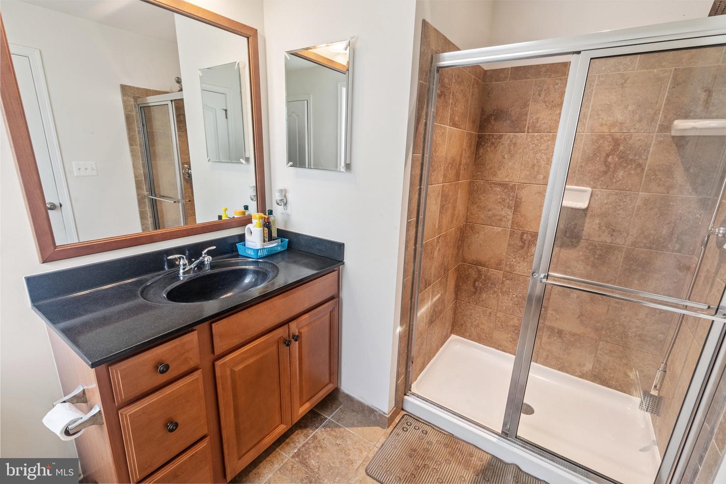 22551 CAMBRIDGEPORT SQ, ASHBURN, Virginia 20148, 4 Bedrooms Bedrooms, ,3 BathroomsBathrooms,Residential,For sale,22551 CAMBRIDGEPORT SQ,VALO2101752 MLS # VALO2101752