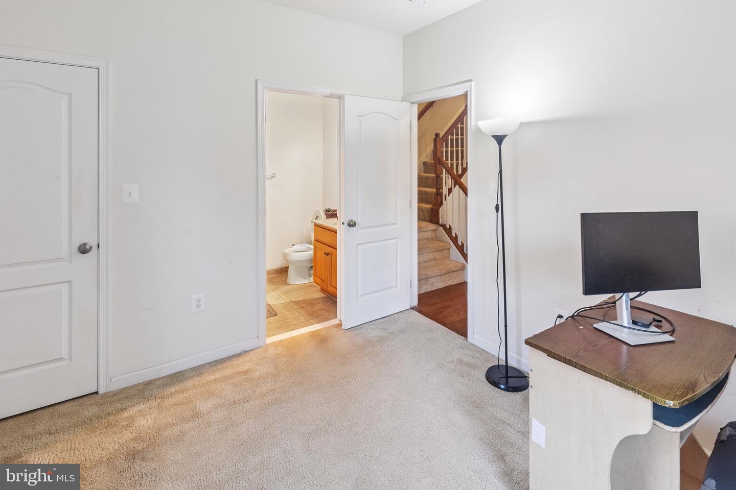 22551 CAMBRIDGEPORT SQ, ASHBURN, Virginia 20148, 4 Bedrooms Bedrooms, ,3 BathroomsBathrooms,Residential,For sale,22551 CAMBRIDGEPORT SQ,VALO2101752 MLS # VALO2101752