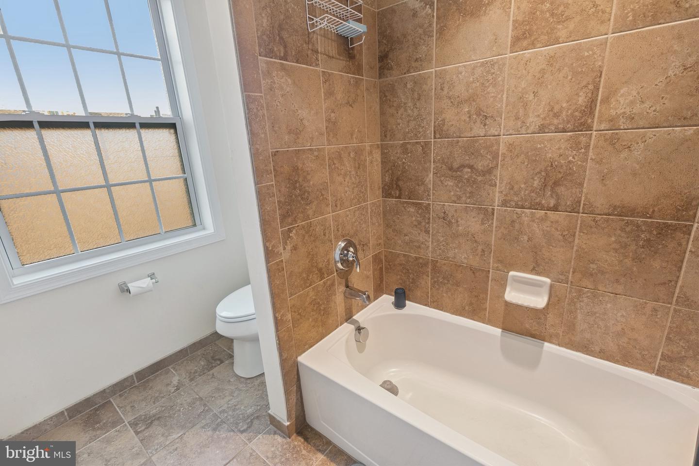 22551 CAMBRIDGEPORT SQ, ASHBURN, Virginia 20148, 4 Bedrooms Bedrooms, ,3 BathroomsBathrooms,Residential,For sale,22551 CAMBRIDGEPORT SQ,VALO2101752 MLS # VALO2101752