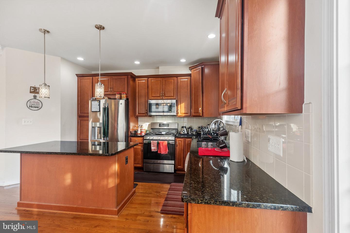 22551 CAMBRIDGEPORT SQ, ASHBURN, Virginia 20148, 4 Bedrooms Bedrooms, ,3 BathroomsBathrooms,Residential,For sale,22551 CAMBRIDGEPORT SQ,VALO2101752 MLS # VALO2101752