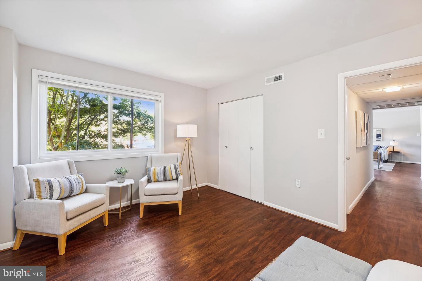 3314 S 28TH ST #304, ALEXANDRIA, Virginia 22302, 1 Bedroom Bedrooms, ,1 BathroomBathrooms,Residential,For sale,3314 S 28TH ST #304,VAAX2047350 MLS # VAAX2047350