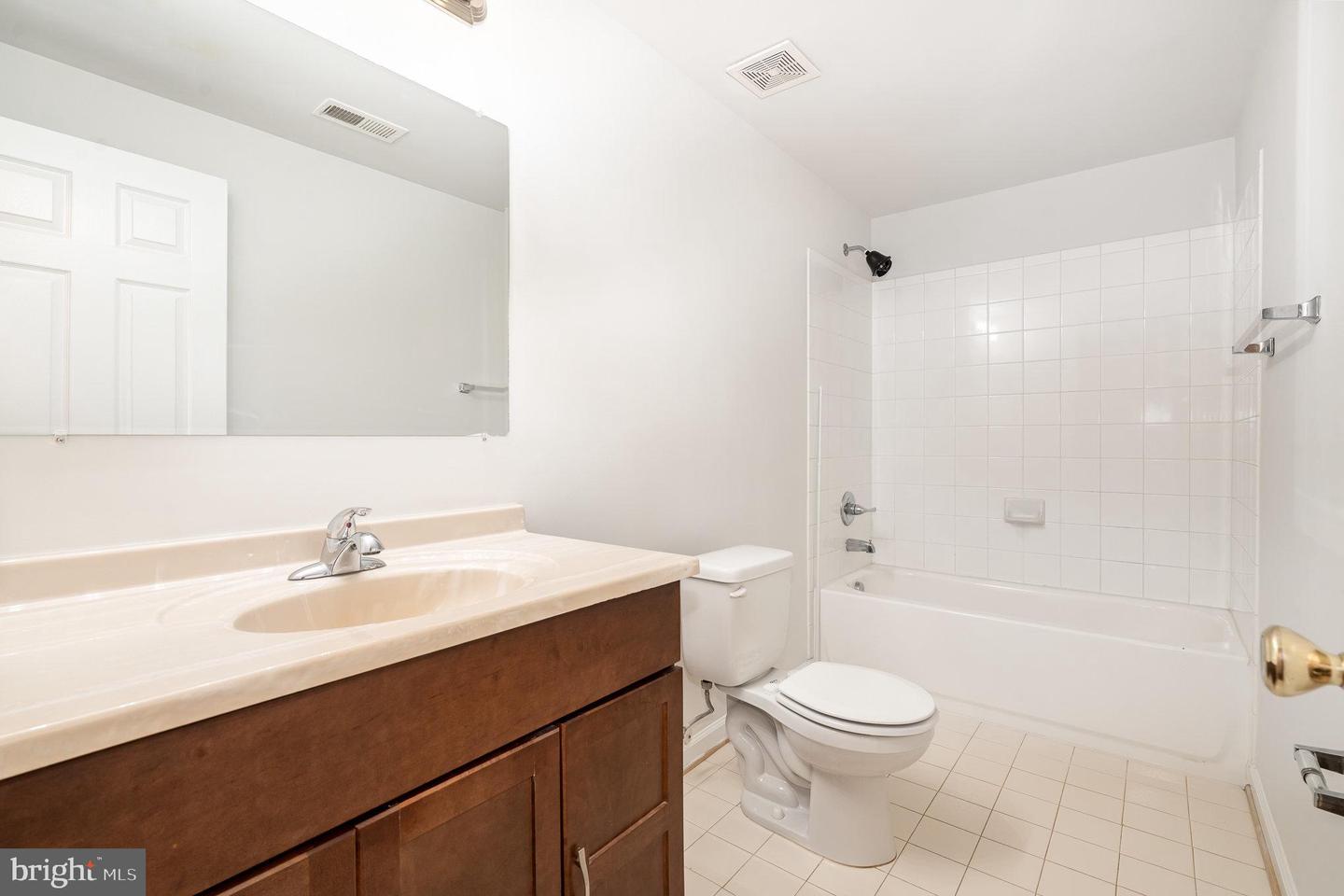 8 TALL OAKS CT, STAFFORD, Virginia 22556, 3 Bedrooms Bedrooms, ,3 BathroomsBathrooms,Residential,For sale,8 TALL OAKS CT,VAST2040678 MLS # VAST2040678