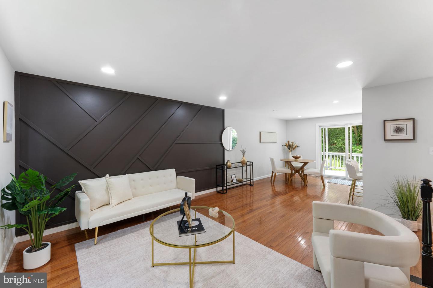 9117 HUNTING PINES PL, FAIRFAX, Virginia 22032, 4 Bedrooms Bedrooms, ,4 BathroomsBathrooms,Residential,For sale,9117 HUNTING PINES PL,VAFX2254800 MLS # VAFX2254800