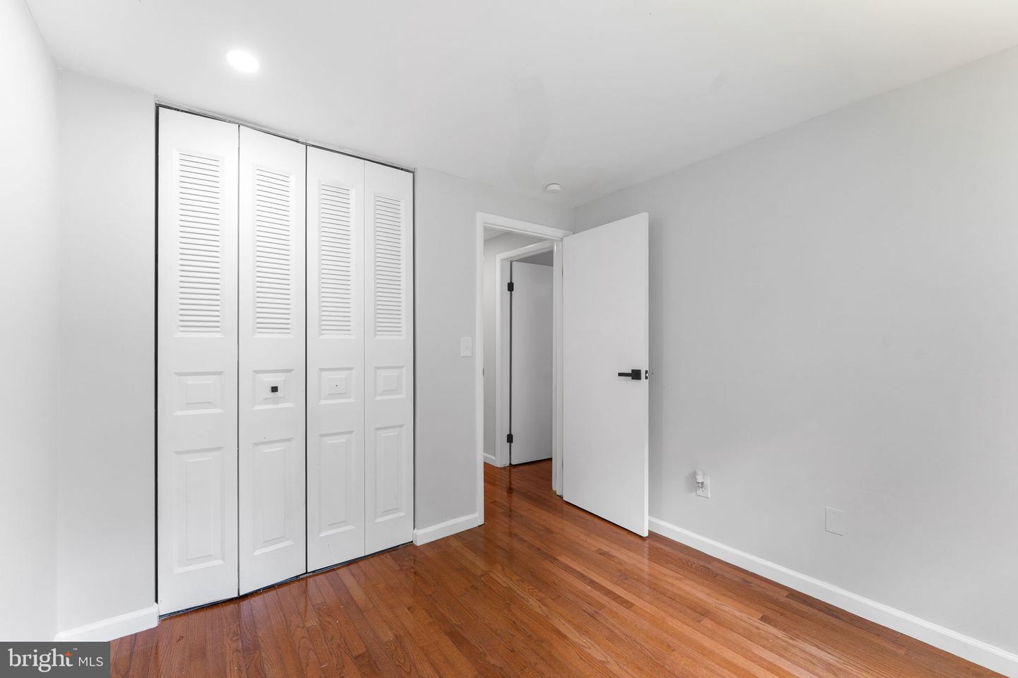 9117 HUNTING PINES PL, FAIRFAX, Virginia 22032, 4 Bedrooms Bedrooms, ,4 BathroomsBathrooms,Residential,For sale,9117 HUNTING PINES PL,VAFX2254800 MLS # VAFX2254800
