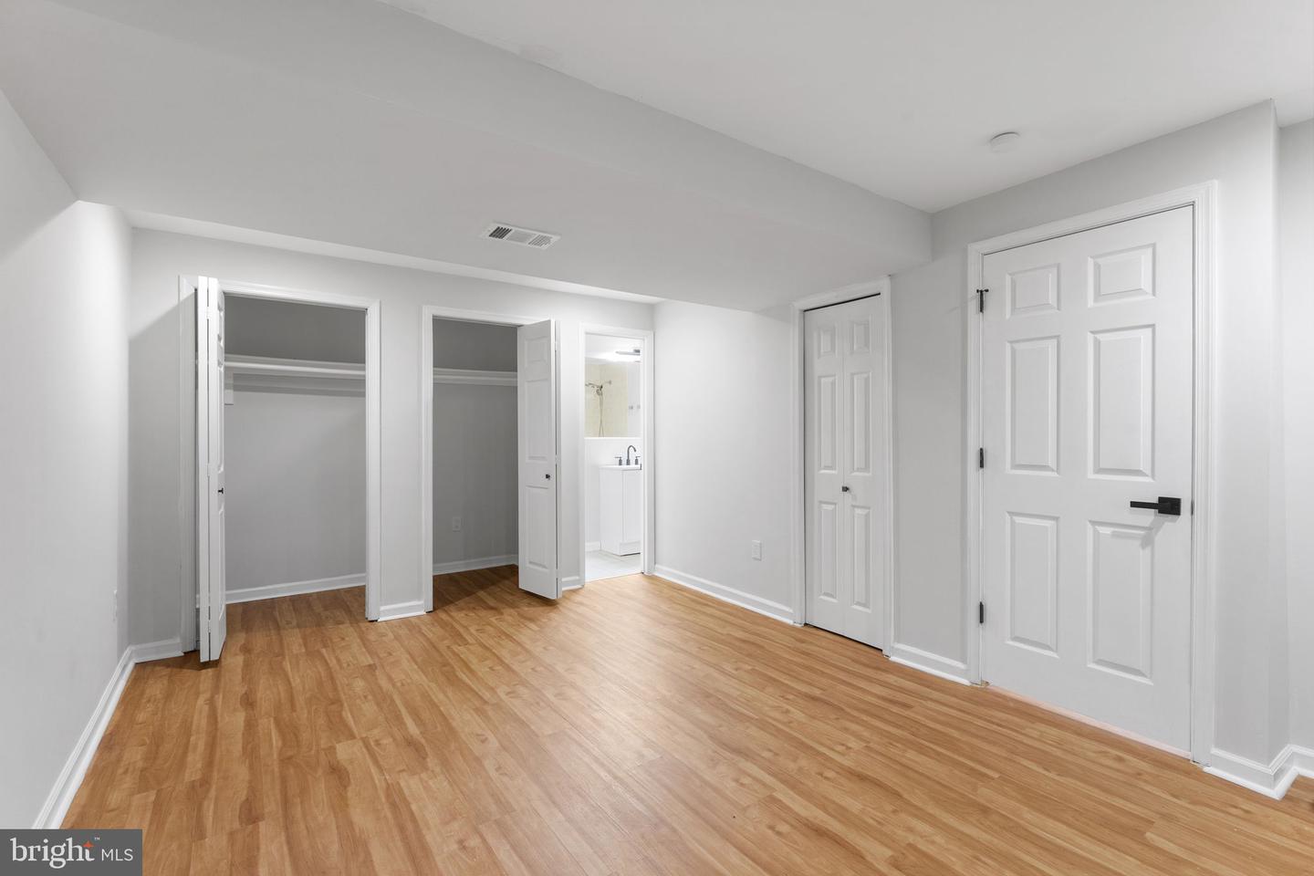 9117 HUNTING PINES PL, FAIRFAX, Virginia 22032, 4 Bedrooms Bedrooms, ,4 BathroomsBathrooms,Residential,For sale,9117 HUNTING PINES PL,VAFX2254800 MLS # VAFX2254800