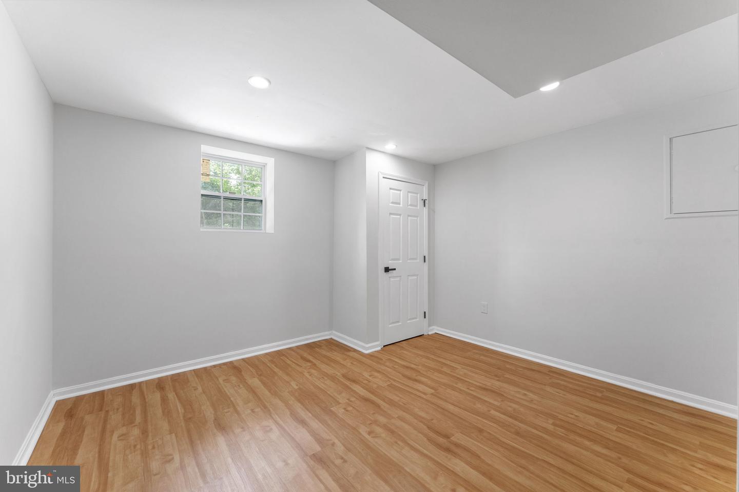 9117 HUNTING PINES PL, FAIRFAX, Virginia 22032, 4 Bedrooms Bedrooms, ,4 BathroomsBathrooms,Residential,For sale,9117 HUNTING PINES PL,VAFX2254800 MLS # VAFX2254800