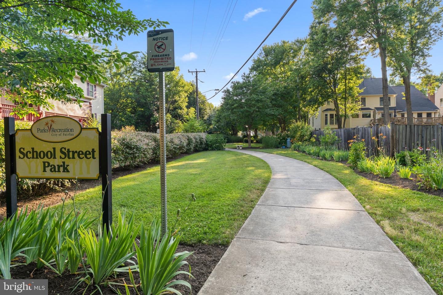 9117 HUNTING PINES PL, FAIRFAX, Virginia 22032, 4 Bedrooms Bedrooms, ,4 BathroomsBathrooms,Residential,For sale,9117 HUNTING PINES PL,VAFX2254800 MLS # VAFX2254800