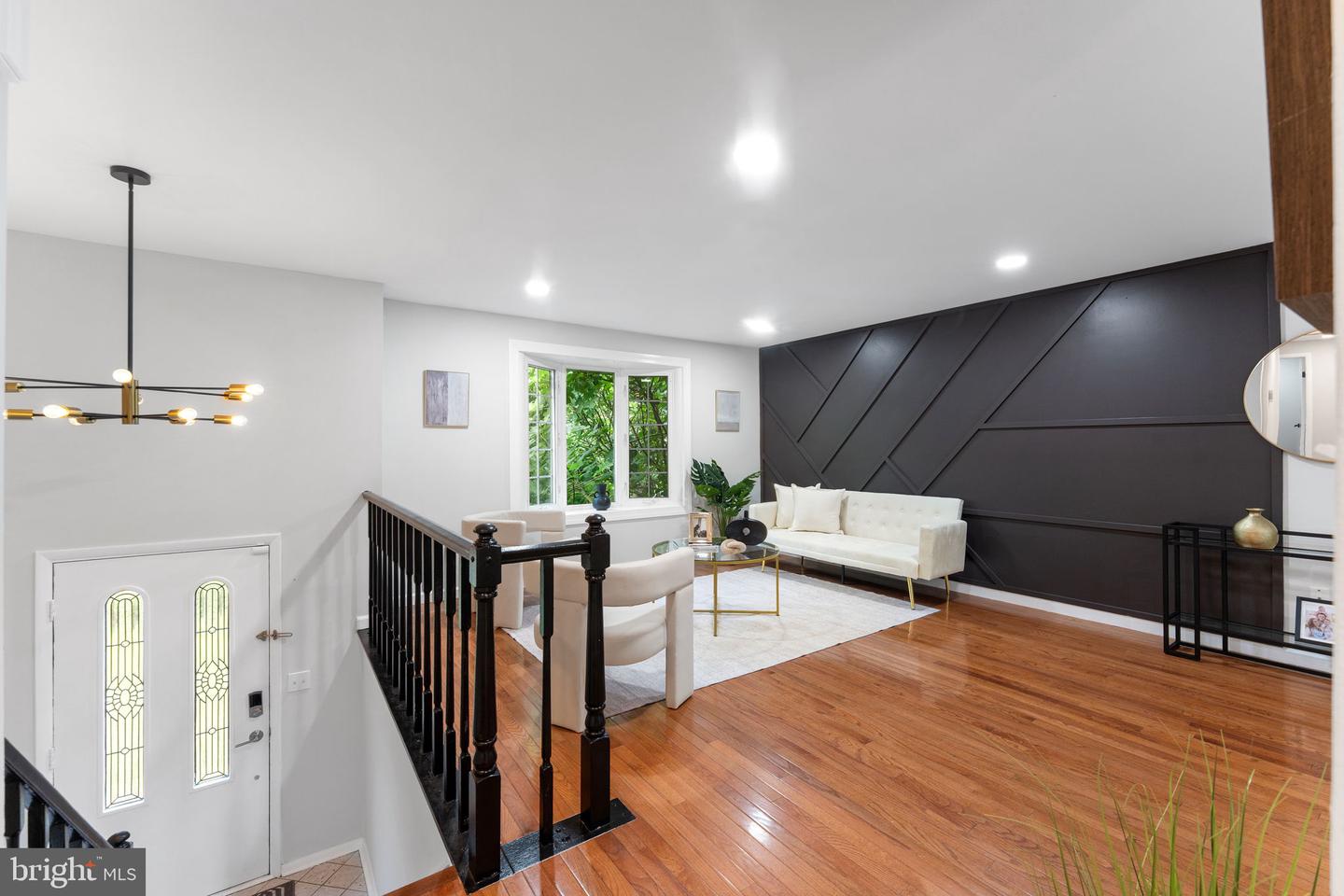 9117 HUNTING PINES PL, FAIRFAX, Virginia 22032, 4 Bedrooms Bedrooms, ,4 BathroomsBathrooms,Residential,For sale,9117 HUNTING PINES PL,VAFX2254800 MLS # VAFX2254800