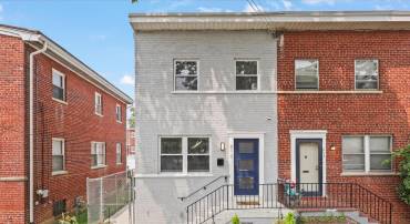 610 GALVESTON PL SE, WASHINGTON, District Of Columbia 20032, 3 Bedrooms Bedrooms, ,2 BathroomsBathrooms,Residential,For sale,610 GALVESTON PL SE,DCDC2209790 MLS # DCDC2209790