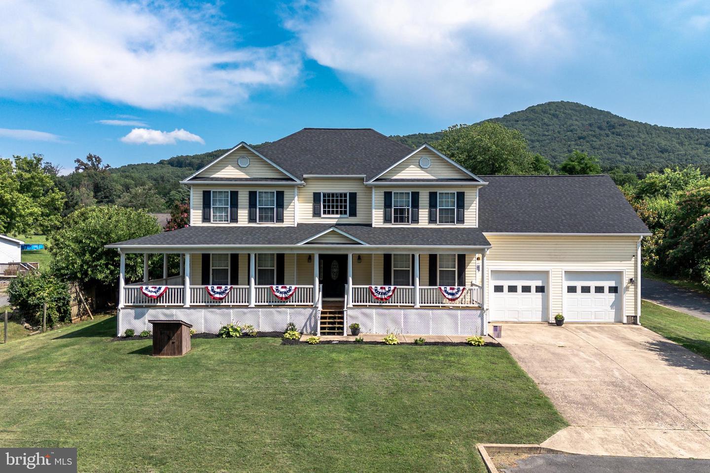 369 ELDON YATES DR, STANLEY, Virginia 22851, 4 Bedrooms Bedrooms, ,4 BathroomsBathrooms,Residential,For sale,369 ELDON YATES DR,VAPA2005116 MLS # VAPA2005116