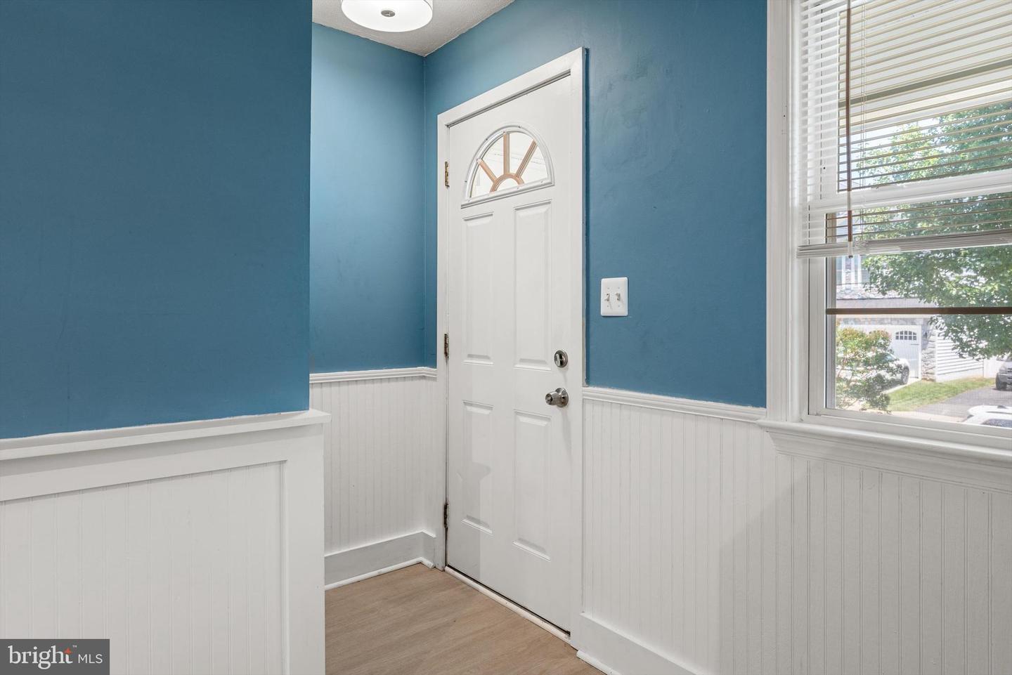 211 CATOCTIN CIR NE, LEESBURG, Virginia 20176, 3 Bedrooms Bedrooms, ,2 BathroomsBathrooms,Residential,For sale,211 CATOCTIN CIR NE,VALO2101824 MLS # VALO2101824