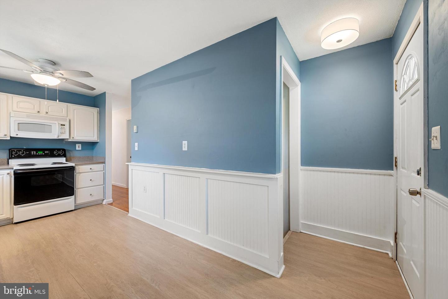 211 CATOCTIN CIR NE, LEESBURG, Virginia 20176, 3 Bedrooms Bedrooms, ,2 BathroomsBathrooms,Residential,For sale,211 CATOCTIN CIR NE,VALO2101824 MLS # VALO2101824