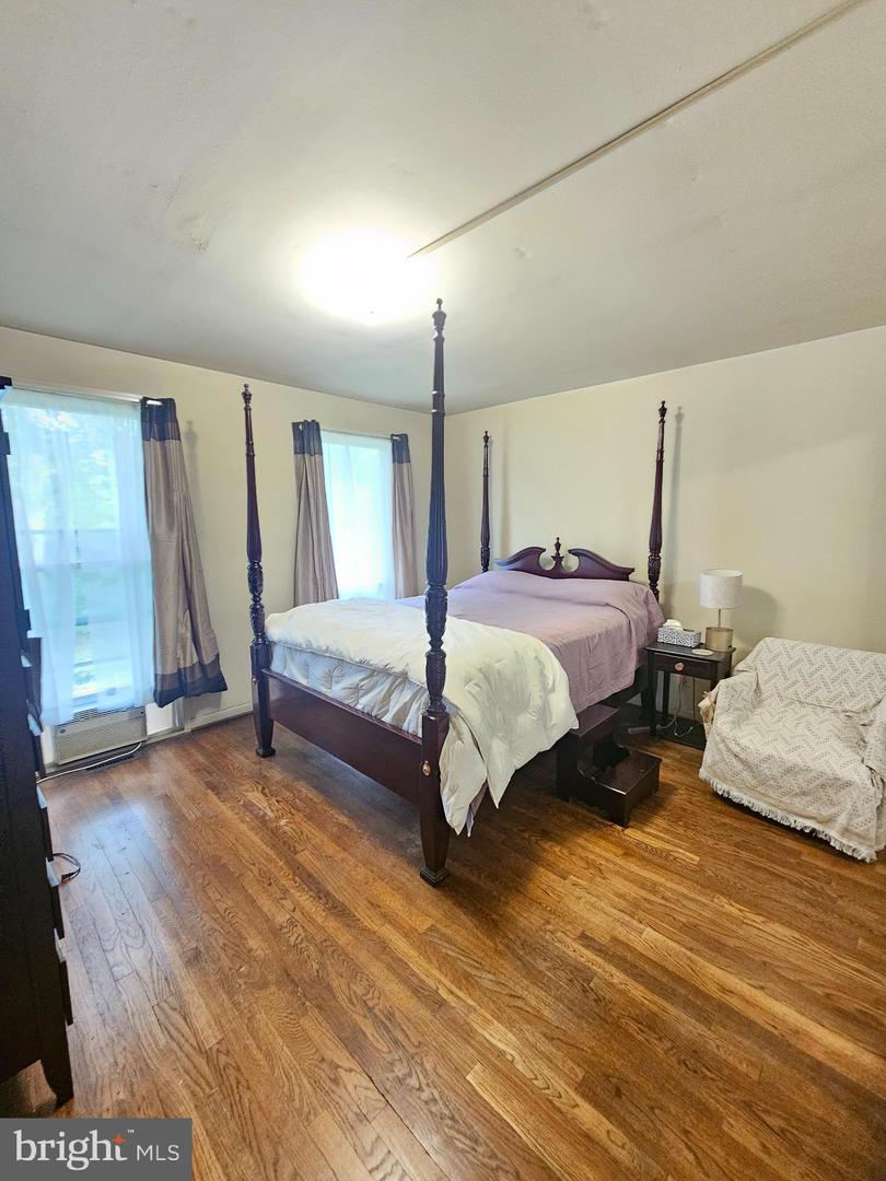 814 3RD ST SW #814, WASHINGTON, District Of Columbia 20024, 3 Bedrooms Bedrooms, ,2 BathroomsBathrooms,Residential,For sale,814 3RD ST SW #814,DCDC2209432 MLS # DCDC2209432
