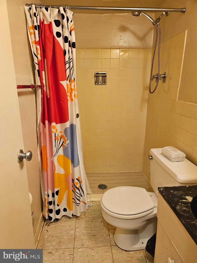 814 3RD ST SW #814, WASHINGTON, District Of Columbia 20024, 3 Bedrooms Bedrooms, ,2 BathroomsBathrooms,Residential,For sale,814 3RD ST SW #814,DCDC2209432 MLS # DCDC2209432