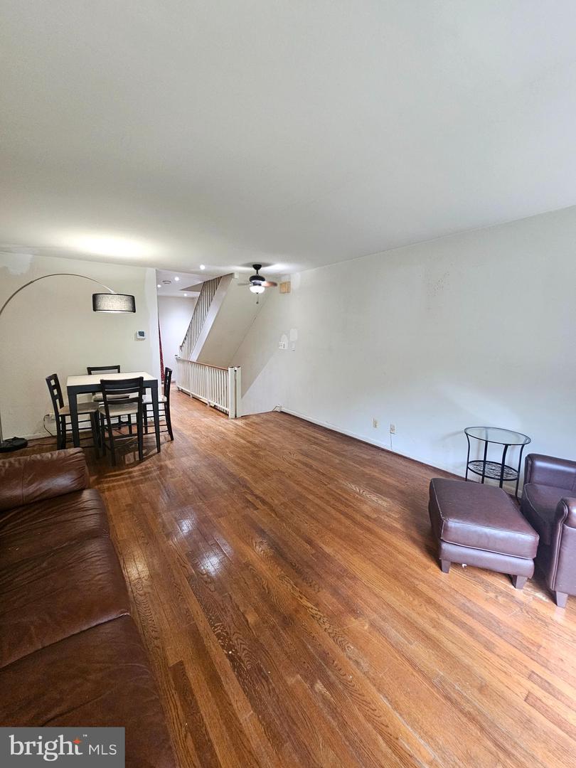 814 3RD ST SW #814, WASHINGTON, District Of Columbia 20024, 3 Bedrooms Bedrooms, ,2 BathroomsBathrooms,Residential,For sale,814 3RD ST SW #814,DCDC2209432 MLS # DCDC2209432