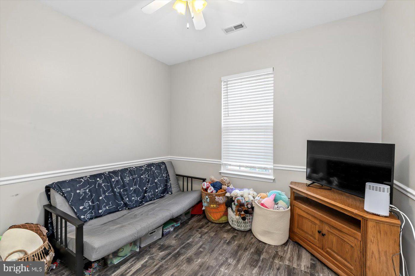 6415 HOT SPRING LN, FREDERICKSBURG, Virginia 22407, 4 Bedrooms Bedrooms, ,3 BathroomsBathrooms,Residential,For sale,6415 HOT SPRING LN,VASP2034560 MLS # VASP2034560
