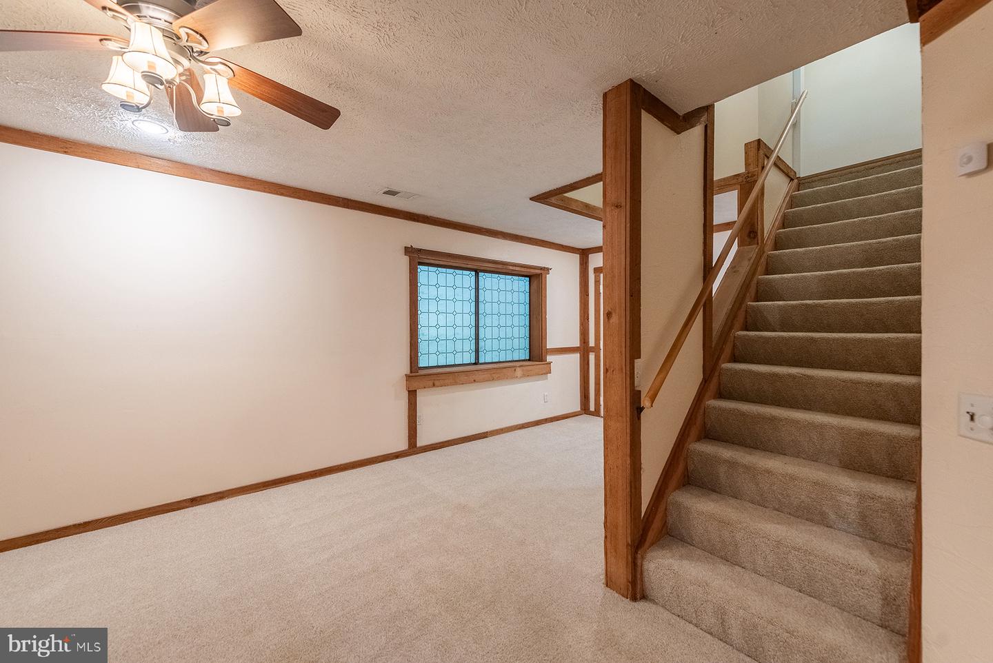 15755 WAKEFIELD CT, HAYMARKET, Virginia 20169, 3 Bedrooms Bedrooms, ,3 BathroomsBathrooms,Residential,For sale,15755 WAKEFIELD CT,VAPW2098766 MLS # VAPW2098766