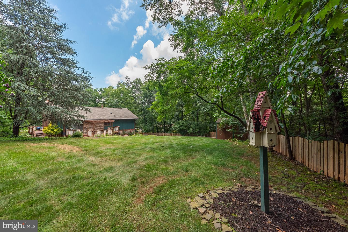 15755 WAKEFIELD CT, HAYMARKET, Virginia 20169, 3 Bedrooms Bedrooms, ,3 BathroomsBathrooms,Residential,For sale,15755 WAKEFIELD CT,VAPW2098766 MLS # VAPW2098766