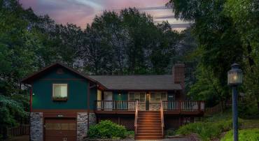 15755 WAKEFIELD CT, HAYMARKET, Virginia 20169, 3 Bedrooms Bedrooms, ,3 BathroomsBathrooms,Residential,For sale,15755 WAKEFIELD CT,VAPW2098766 MLS # VAPW2098766