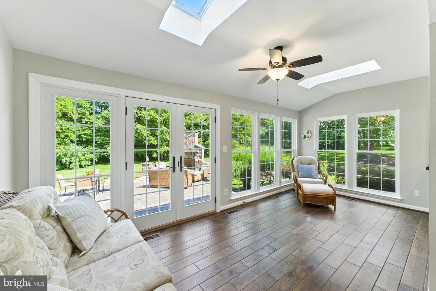 7401 CLIFTON QUARRY DR, CLIFTON, Virginia 20124, 4 Bedrooms Bedrooms, ,3 BathroomsBathrooms,Residential,For sale,7401 CLIFTON QUARRY DR,VAFX2254524 MLS # VAFX2254524