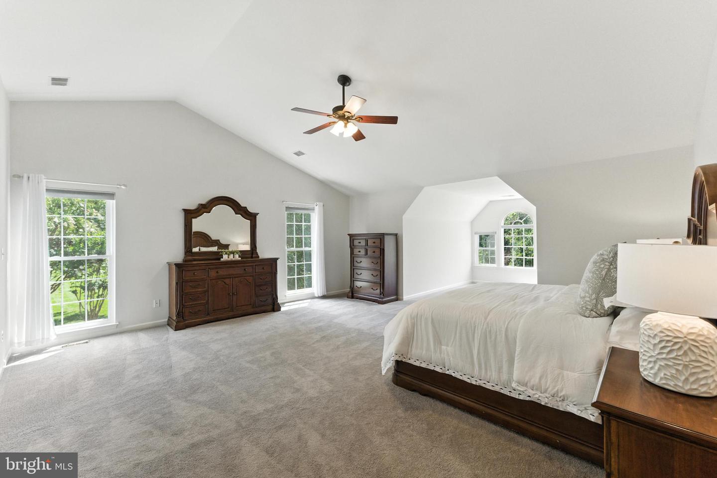 7401 CLIFTON QUARRY DR, CLIFTON, Virginia 20124, 4 Bedrooms Bedrooms, ,3 BathroomsBathrooms,Residential,For sale,7401 CLIFTON QUARRY DR,VAFX2254524 MLS # VAFX2254524