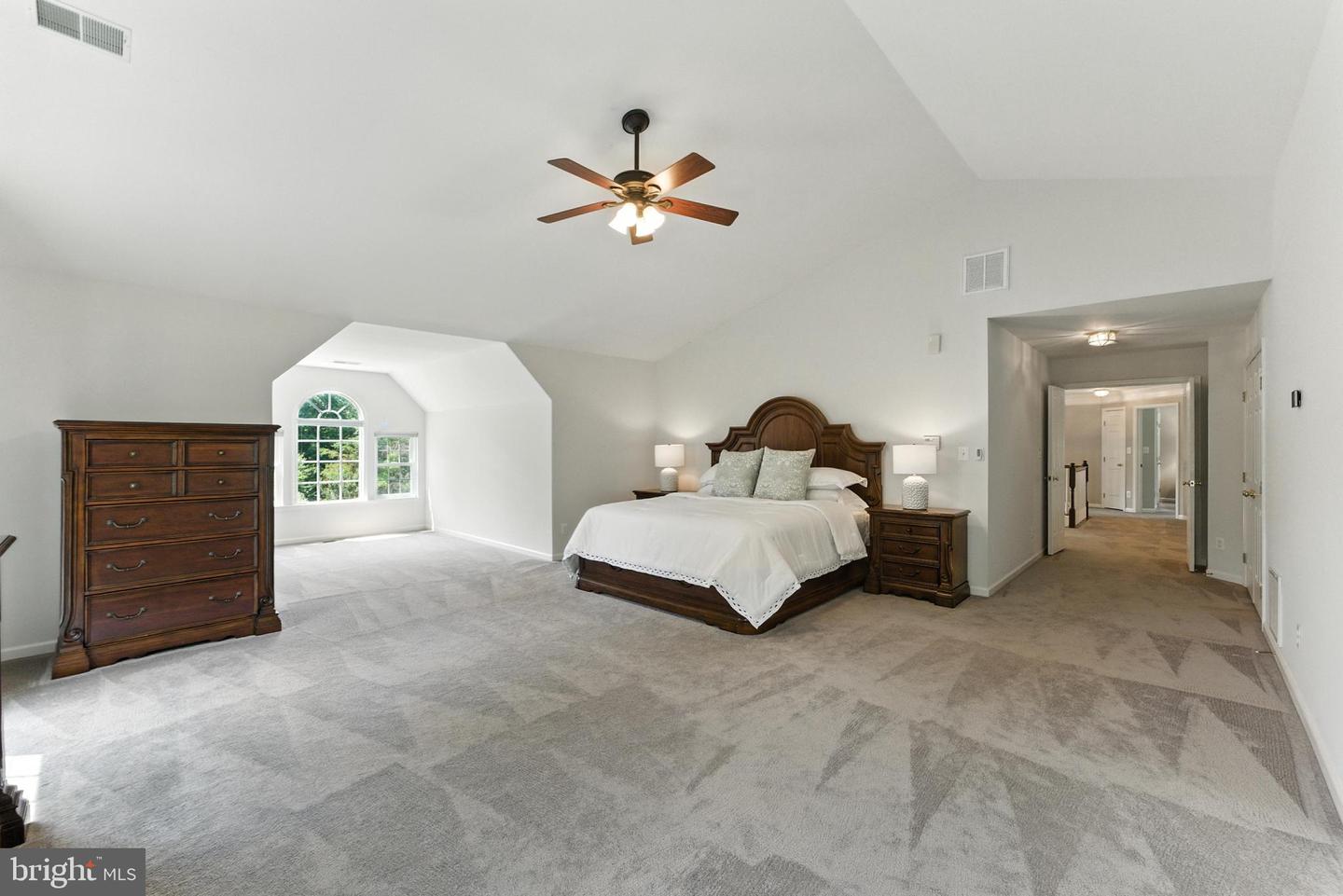 7401 CLIFTON QUARRY DR, CLIFTON, Virginia 20124, 4 Bedrooms Bedrooms, ,3 BathroomsBathrooms,Residential,For sale,7401 CLIFTON QUARRY DR,VAFX2254524 MLS # VAFX2254524