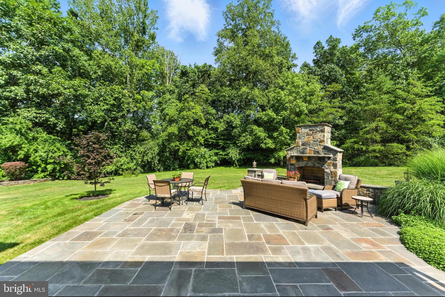 7401 CLIFTON QUARRY DR, CLIFTON, Virginia 20124, 4 Bedrooms Bedrooms, ,3 BathroomsBathrooms,Residential,For sale,7401 CLIFTON QUARRY DR,VAFX2254524 MLS # VAFX2254524