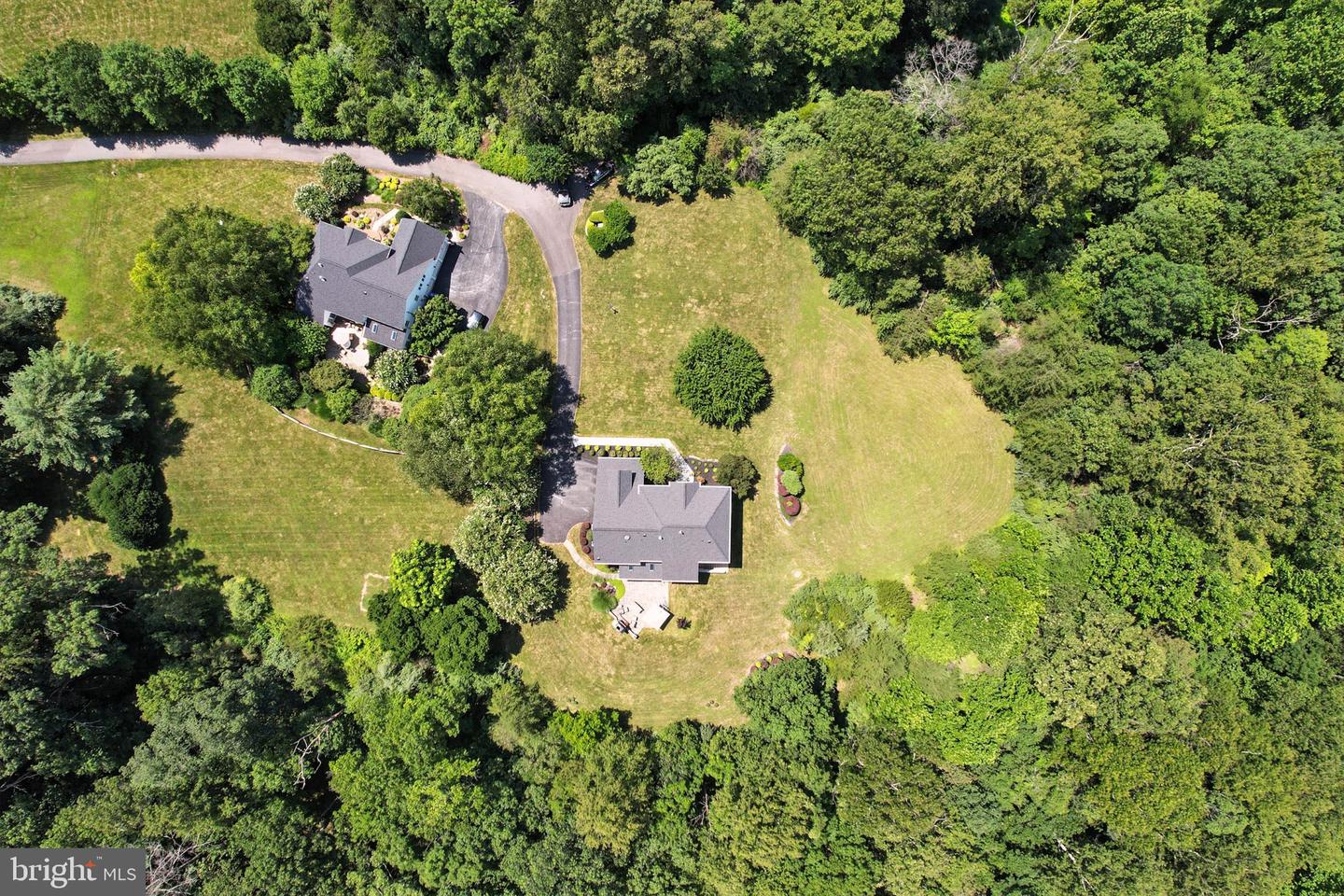 7401 CLIFTON QUARRY DR, CLIFTON, Virginia 20124, 4 Bedrooms Bedrooms, ,3 BathroomsBathrooms,Residential,For sale,7401 CLIFTON QUARRY DR,VAFX2254524 MLS # VAFX2254524