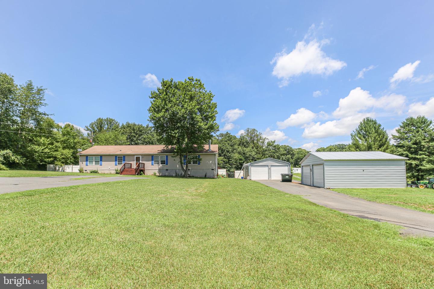 4253 ROLLING HILLS DR, CULPEPER, Virginia 22701, 4 Bedrooms Bedrooms, ,2 BathroomsBathrooms,Residential,For sale,4253 ROLLING HILLS DR,VAOR2010138 MLS # VAOR2010138