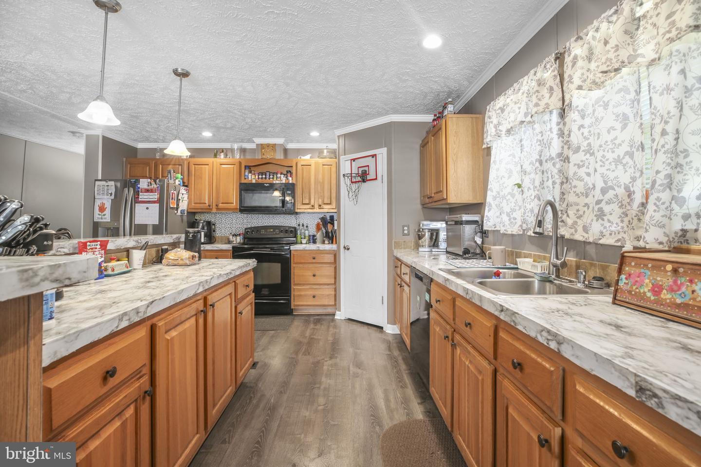 4253 ROLLING HILLS DR, CULPEPER, Virginia 22701, 4 Bedrooms Bedrooms, ,2 BathroomsBathrooms,Residential,For sale,4253 ROLLING HILLS DR,VAOR2010138 MLS # VAOR2010138