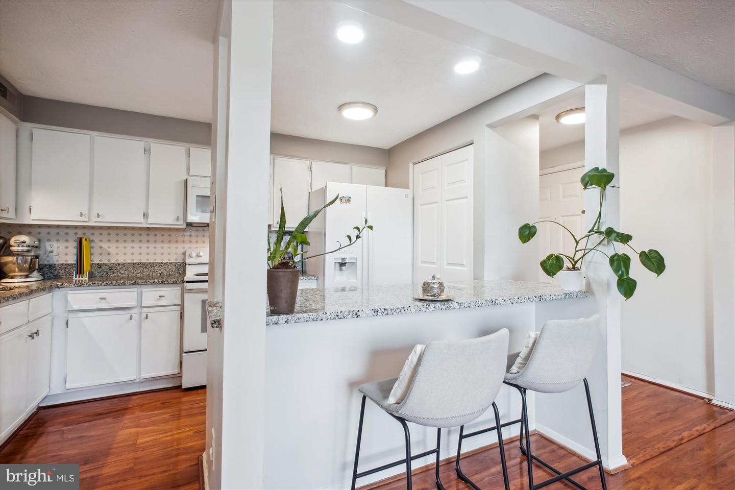 8384 BROCKHAM DR #L, ALEXANDRIA, Virginia 22309, 2 Bedrooms Bedrooms, ,2 BathroomsBathrooms,Residential,For sale,8384 BROCKHAM DR #L,VAFX2254634 MLS # VAFX2254634