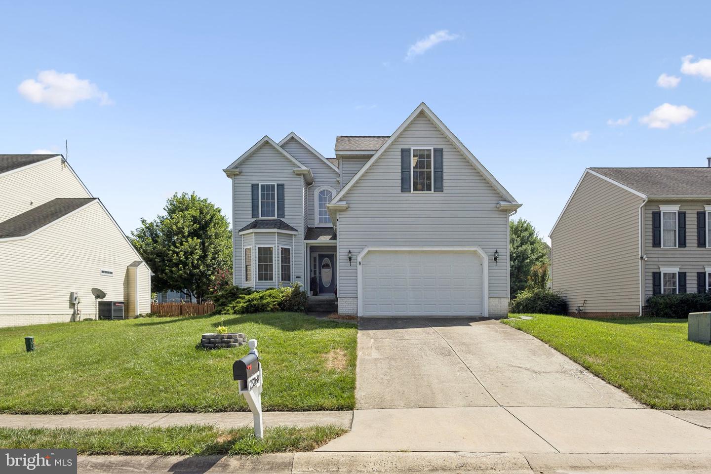 23268 TRIPLE CROWN DR, RUTHER GLEN, Virginia 22546, 4 Bedrooms Bedrooms, ,4 BathroomsBathrooms,Residential,For sale,23268 TRIPLE CROWN DR,VACV2008488 MLS # VACV2008488