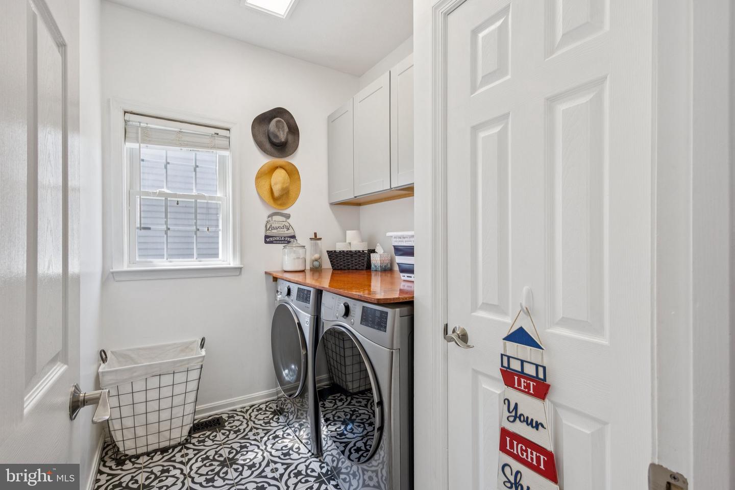 23268 TRIPLE CROWN DR, RUTHER GLEN, Virginia 22546, 4 Bedrooms Bedrooms, ,4 BathroomsBathrooms,Residential,For sale,23268 TRIPLE CROWN DR,VACV2008488 MLS # VACV2008488