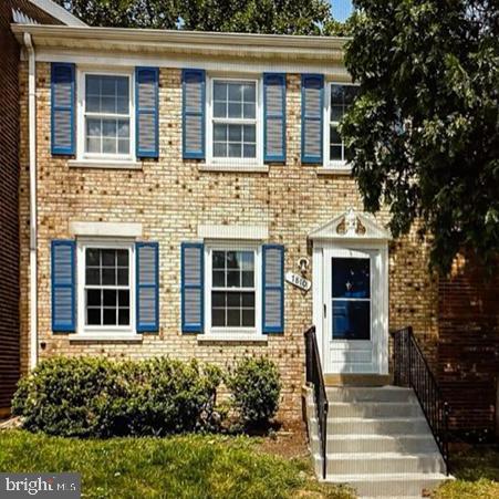 7810 STOVALL CT, LORTON, Virginia 22079, 4 Bedrooms Bedrooms, ,3 BathroomsBathrooms,Residential,For sale,7810 STOVALL CT,VAFX2254760 MLS # VAFX2254760