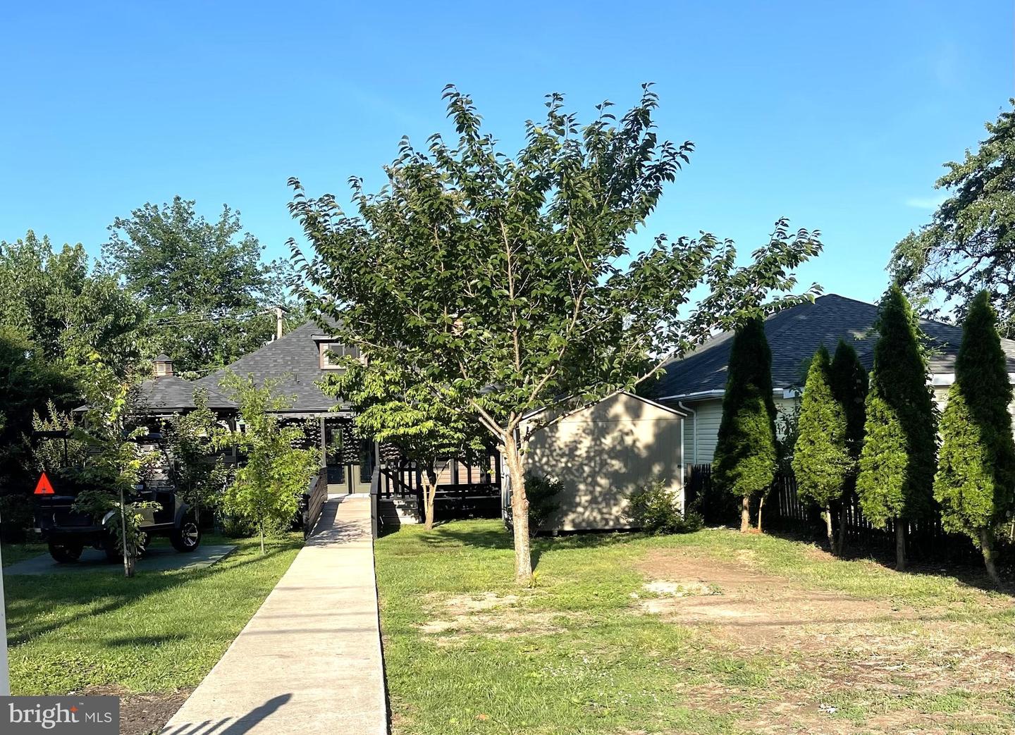 612 WASHINGTON AVE, COLONIAL BEACH, Virginia 22443, 1 Bedroom Bedrooms, ,1 BathroomBathrooms,Residential,For sale,612 WASHINGTON AVE,VAWE2009272 MLS # VAWE2009272